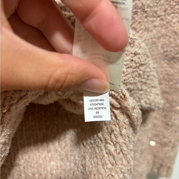 Chico’s Pink Shine V-Neck Sweater 2 - Picture 8 of 13